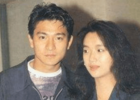 有种"不公平"叫刘德华夫妻,华仔近60依然活力,妻子却老太快