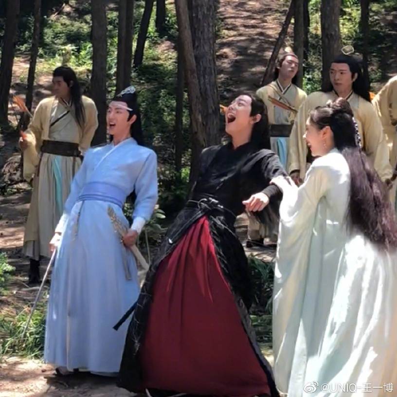 王一博出道前故事！王一博凭《陈情令》＆搭挡