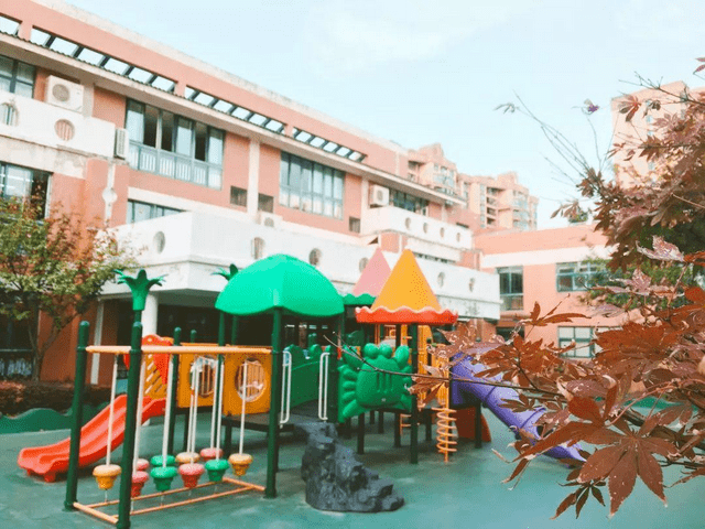 原来是零下20度,幼儿园一切正常,是孩子太笨了,天冷了还要上学