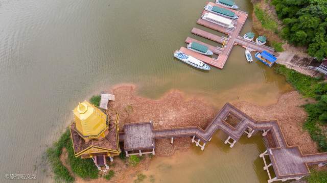 “东方亚马逊”南腊河在云南，属于热带雨林区，常年雨水充沛