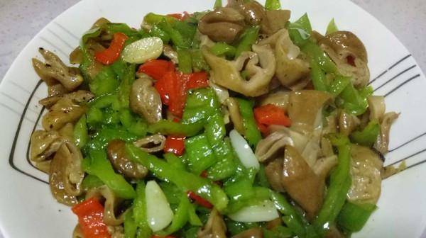 肥肠配料有哪些 0cf90f1285da4c7ca35de6c7f0c82340.jpeg