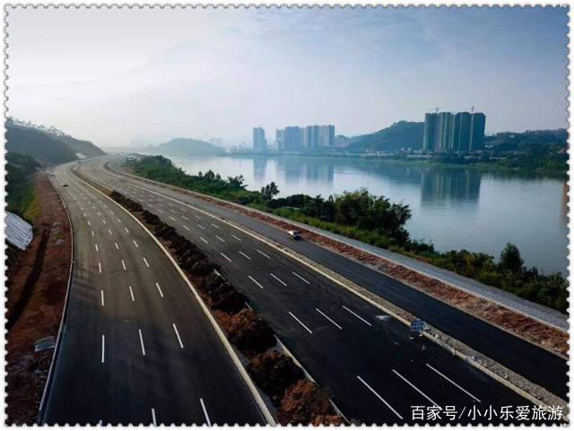 四川喜添新高速，双向8车道，沿线绵阳，德阳，成都经济即将腾飞！