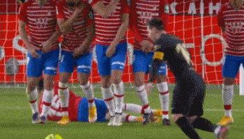 梅西任意球48-47超越c罗:等等!原来c罗也是任意球大师