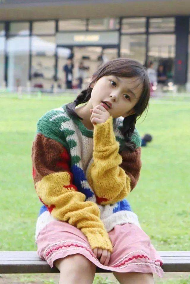 6岁饰演"小芈月"出道,因颜值太高被禁止整容,如今美得认不出_刘楚恬