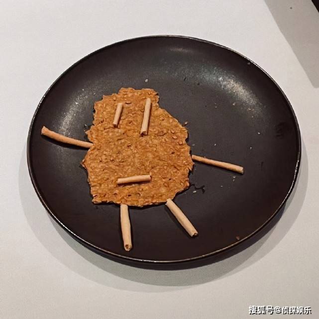 孙俪晒老公视角美照甜如少女，邓超单膝跪地为