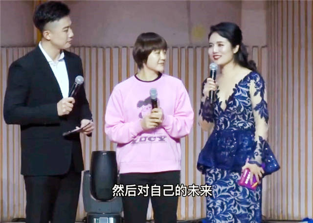 梁靖崑一向退让还晒漂亮女友,球迷也急了