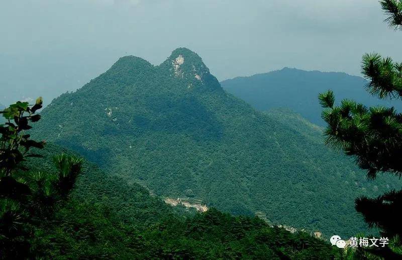 湖北黄梅：清凉胜境紫云山