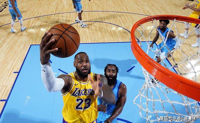 怎么打篮球打得很好 138e20246eb44b75b631cdd8b5074b40.jpeg