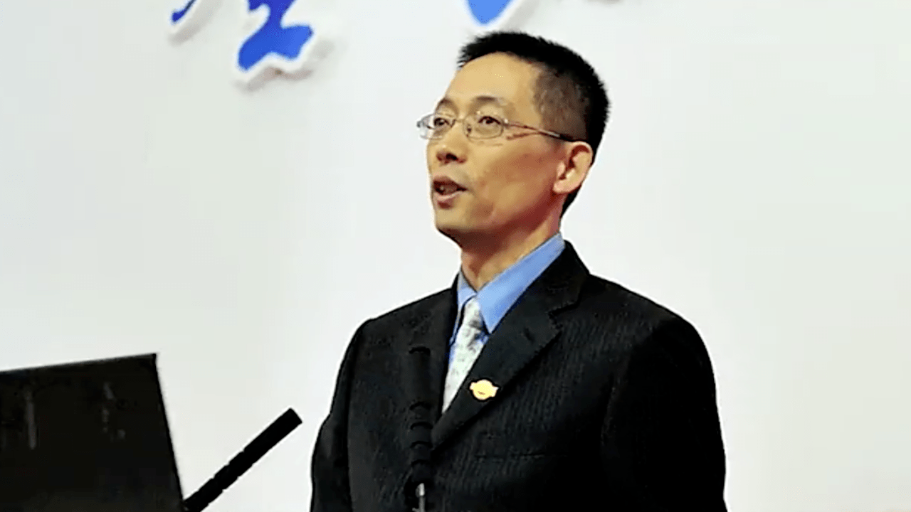 原来世界著名生物学家,中科院院士,西湖大学校长施一公在西交大校长的