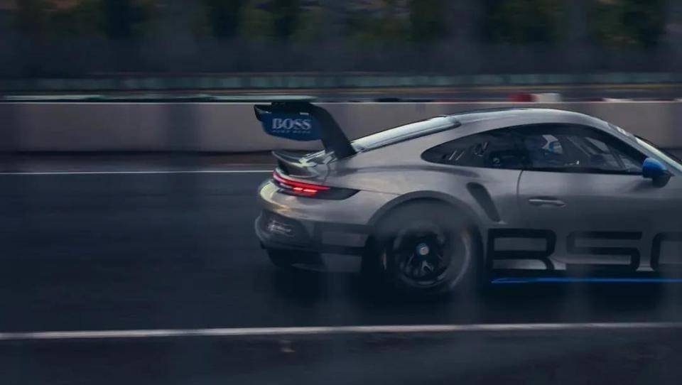 暴力青蛙,保时捷911 gt3 cup,510匹马力!