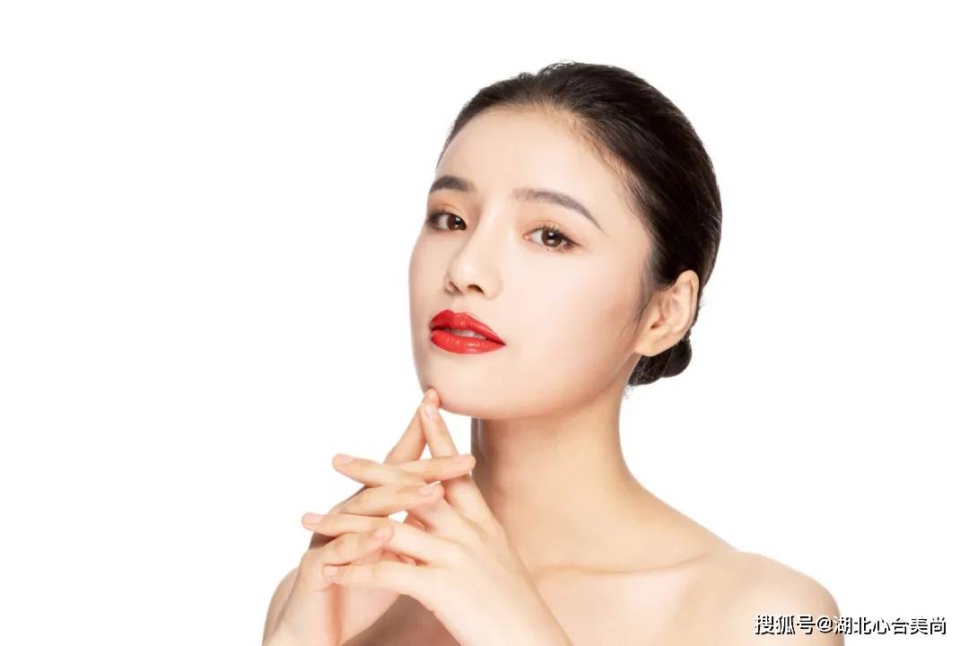 如何让皮肤变得紧致又细腻 ba83f764059d47a783d3dcfadbce7fdb.jpeg