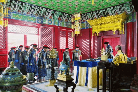 原创康熙皇帝以学习之需设立南书房 实际暗藏什么玄机