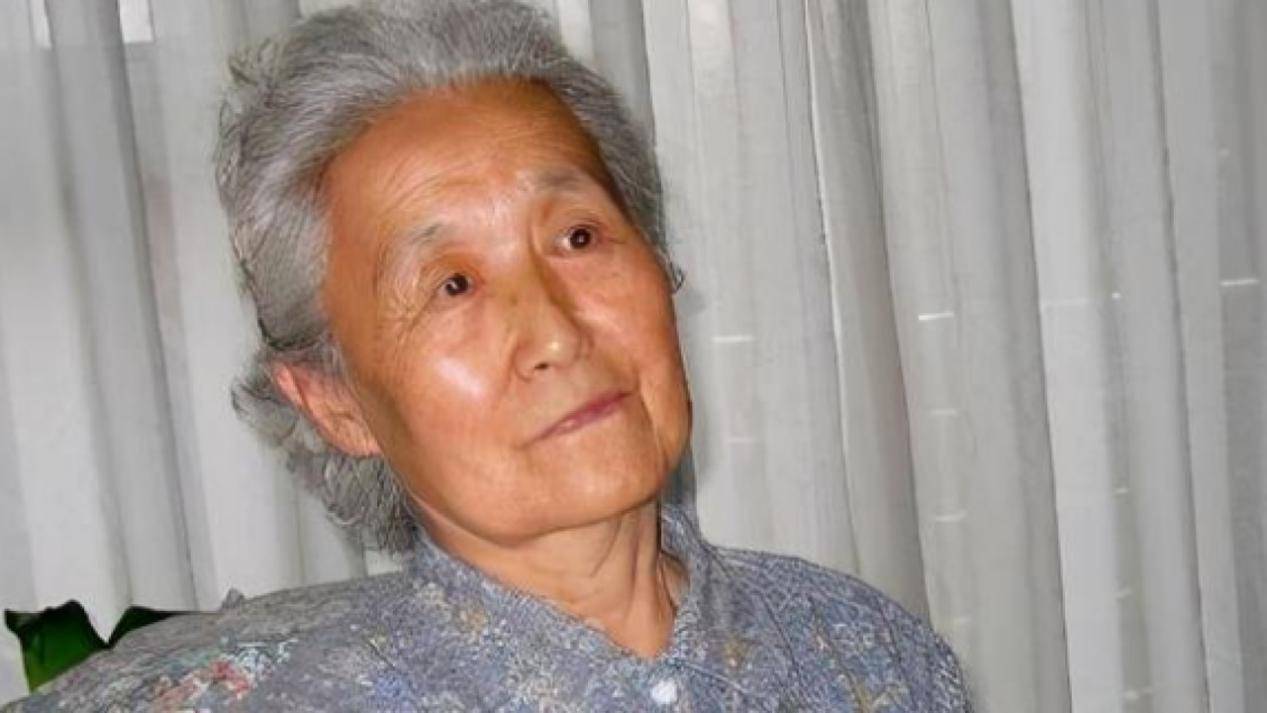 张自忠将军唯一的女儿毕业于复旦官至政协副主席如今已97岁