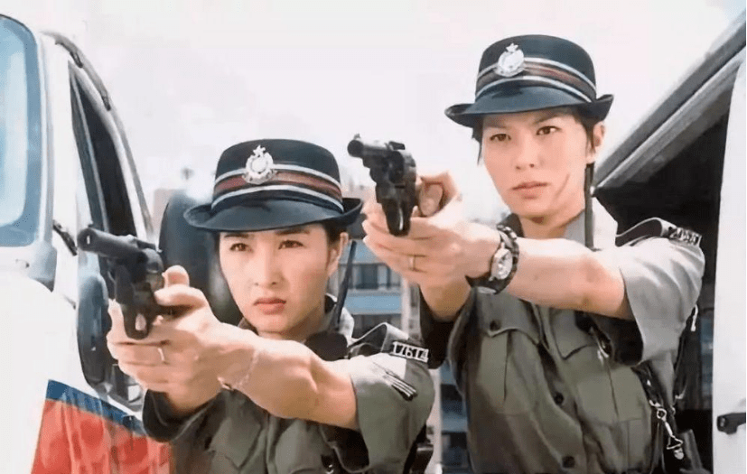 网友们也都期待能够把这个《陀枪师姐》系列的电视剧画上一个圆满的