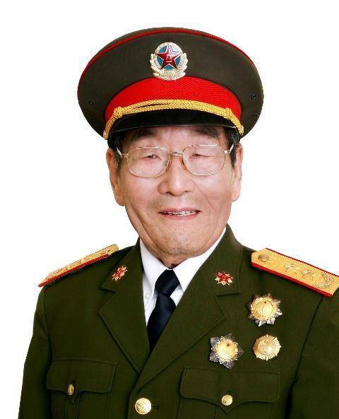 张伯祥中将开国少将原军委纪委常务副书记曾执掌总政组织部