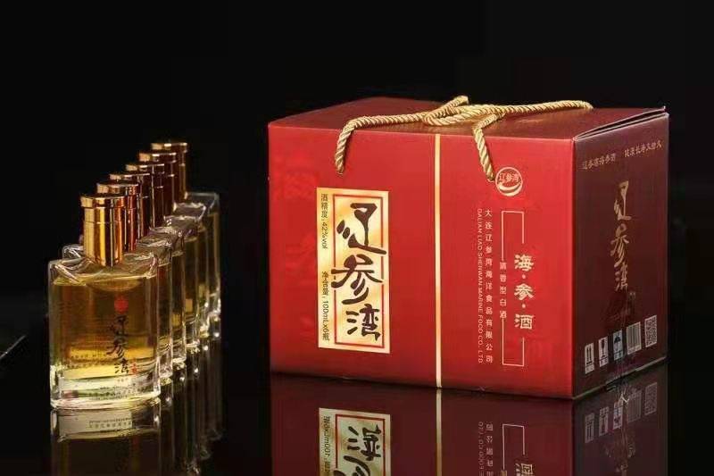 自2011年开始,段总就创立了辽参湾品牌开始研究海参酒,注册商标,建