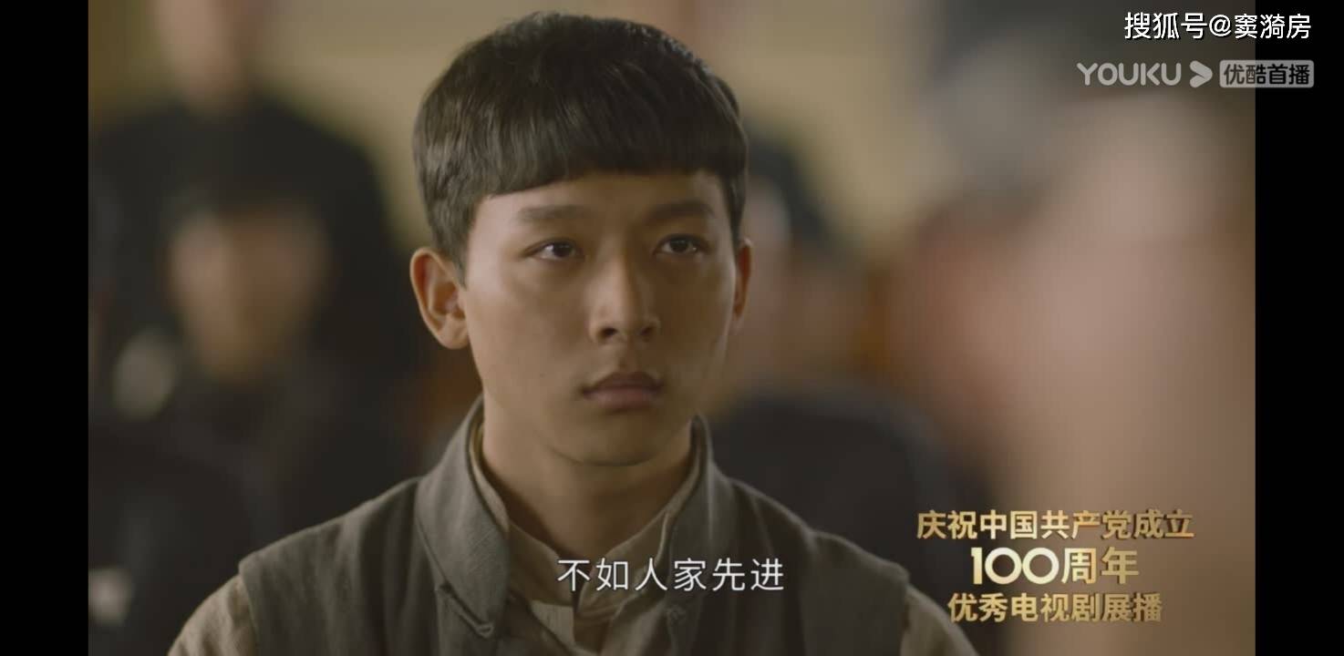 觉醒年代:蚂蚁和猴子,分别代表了2种不同人,高明的拍摄手法!