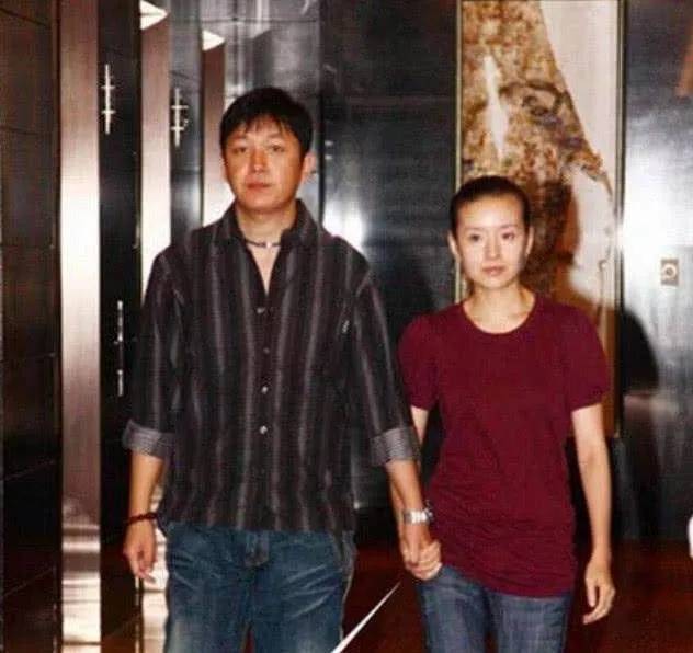 离婚失业,8年不能见儿子,七旬父母因他崩溃,潘粤明到底有多惨