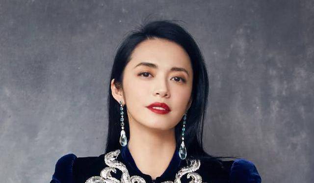 原创谁是75后女明星人气之首?左小青黄奕殷桃章子怡