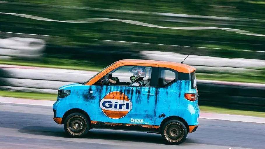 2020网红车盘点,五菱宏光mini ev一战成名,凯迪拉克ct