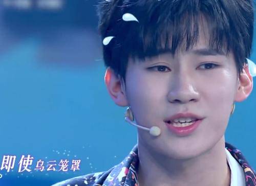 原创张真源综艺首秀就翻车?王力宏都忍不住吐槽,网友:就这还敢秀?