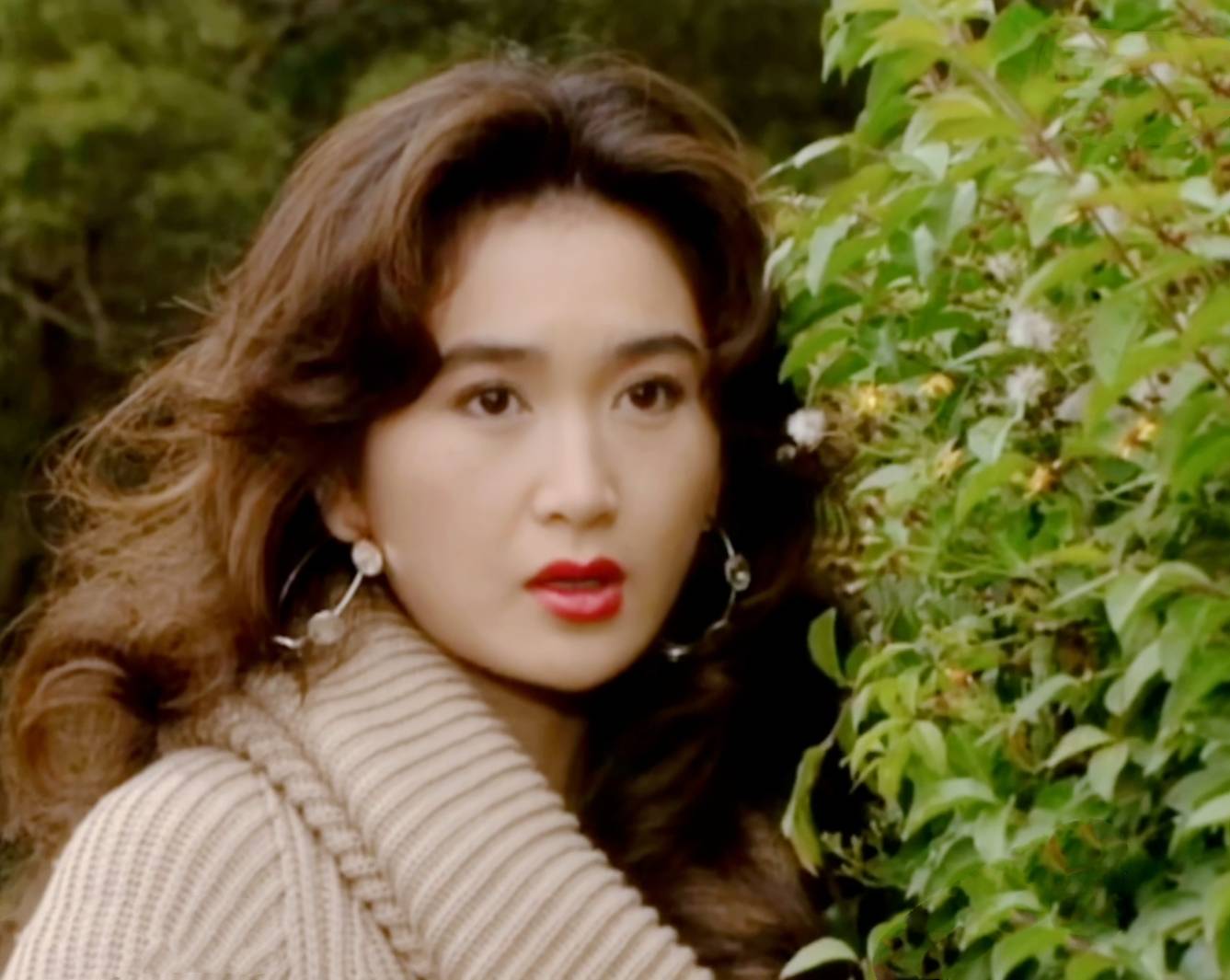 90年代的香港女明星,90年代香港女明星 原创90年代香港女星中,5位圆脸界的扛把子,最爱的还是温碧霞