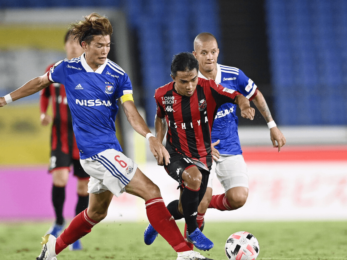 今日足球札幌冈萨多vs横滨fc大分三神vs德岛漩涡