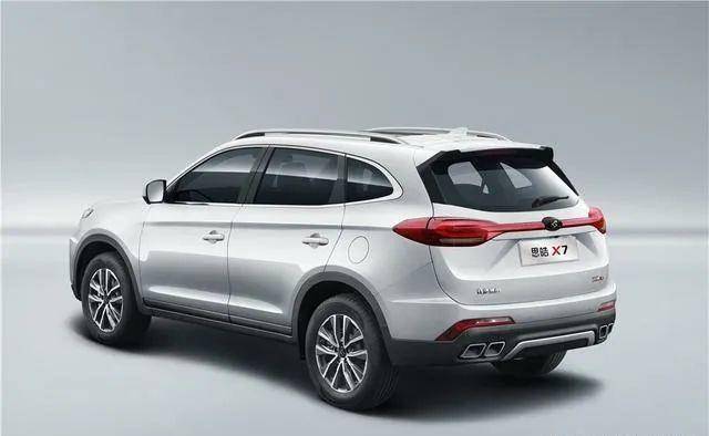 从图中可以看的出来,思皓x7与此前已经上市的江淮(参数|图片)基本