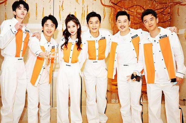 《奔跑吧5》录制时间曝光,8名"老跑男"纷纷返场,他中途退出