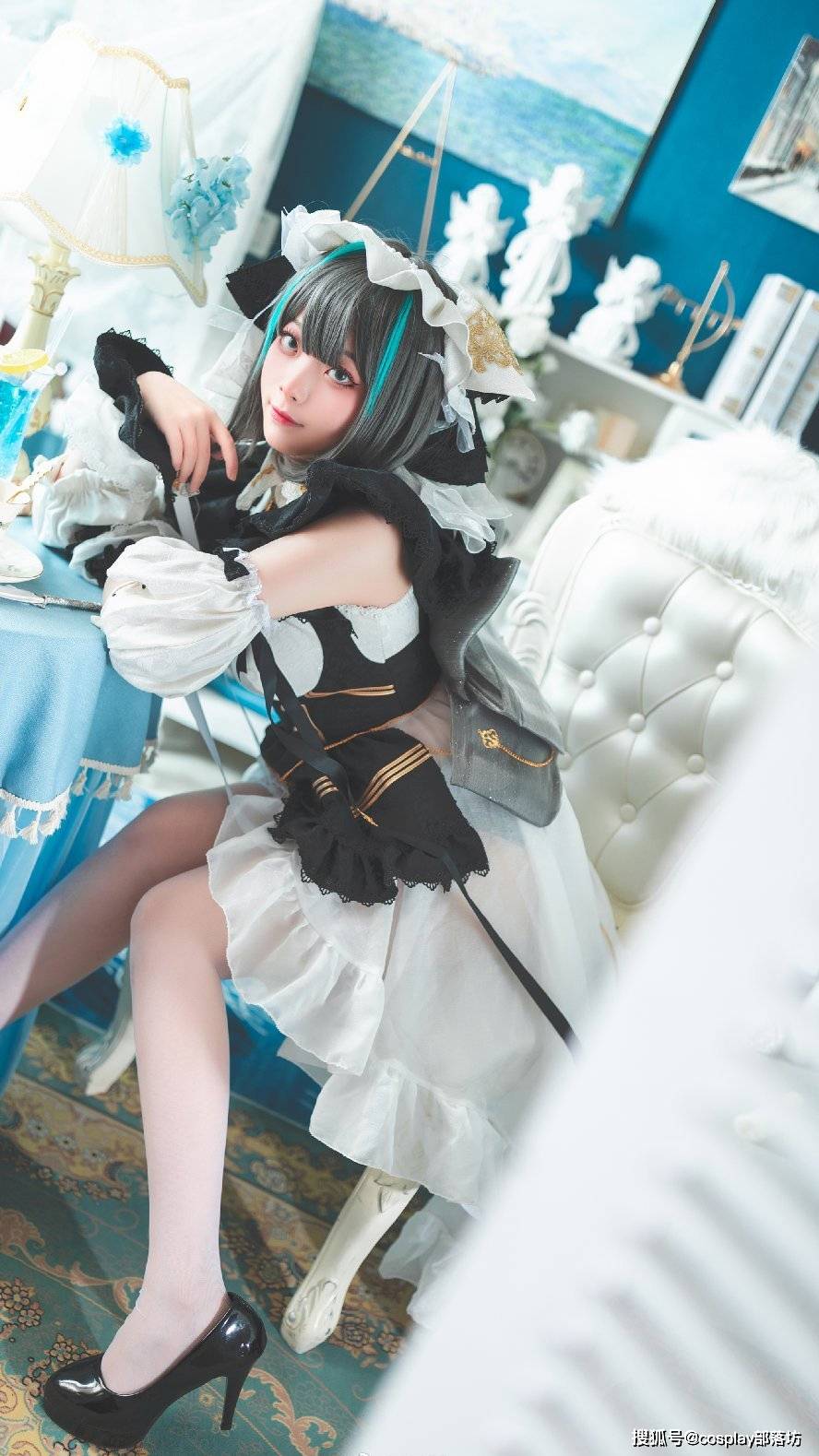 cos:碧蓝航线柴郡cos正片@盒盒