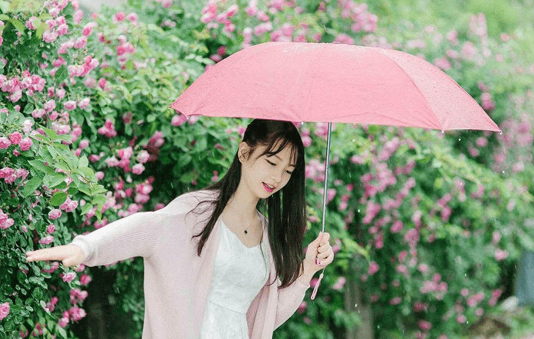 原创看起来单纯无害,实际城府很深的四大星座女