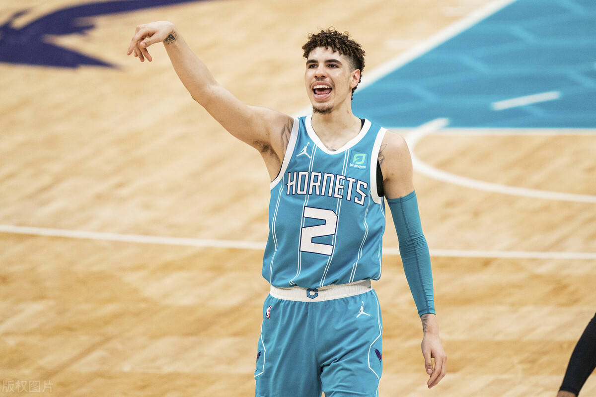 美媒评5年后各位置最强球员,东契奇领衔,鲍尔在列,锡安上榜