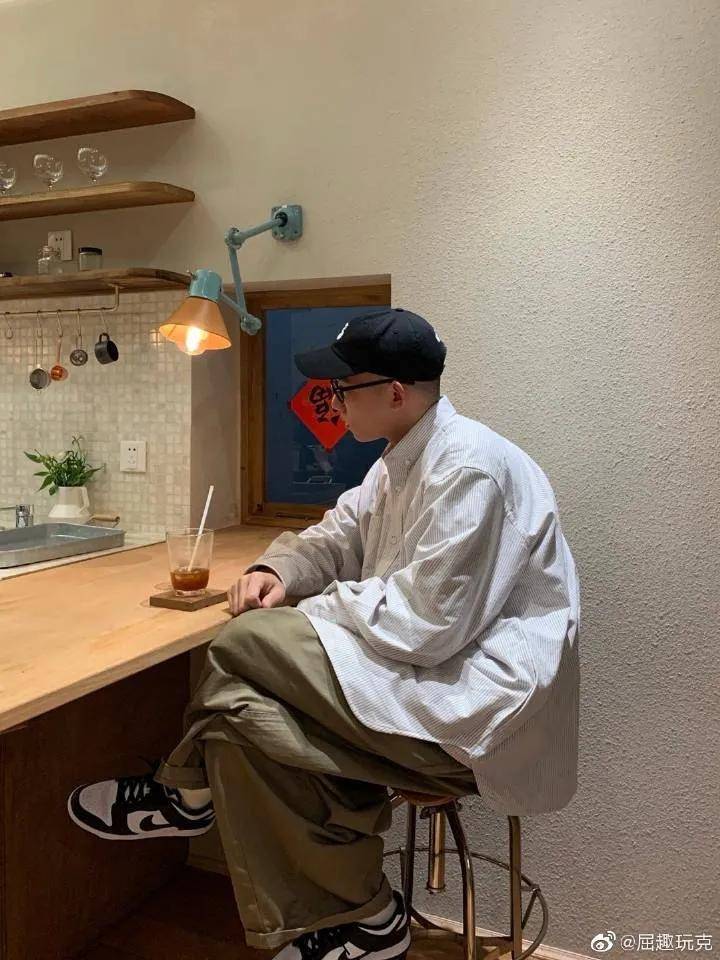 适合颜值80分以上男生的穿搭