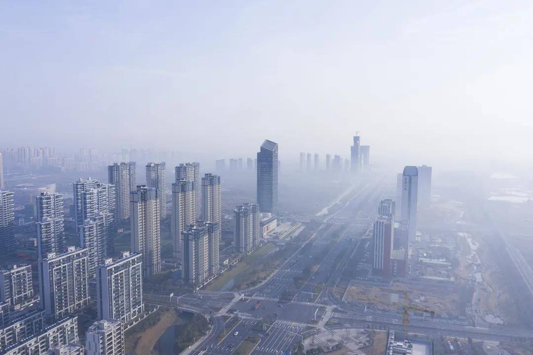 视觉上的双子高塔溧阳市第一高楼溧阳万豪酒店