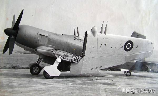 从巅峰滑落,二战后的英国作战飞机第二部分:海军舰载战斗机
