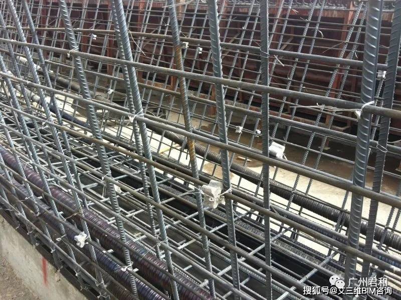 混凝土保护层厚度怎么计算?_钢筋