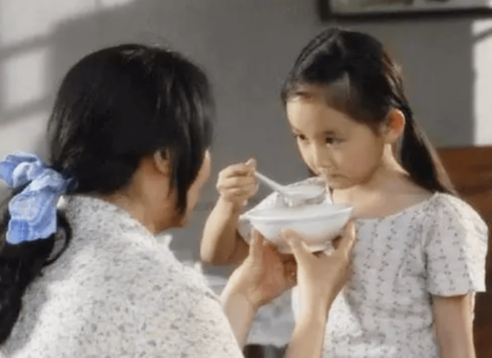 原创夫妻无法生育,领养回来的孩子却越长越像老婆,结局反转意想不到