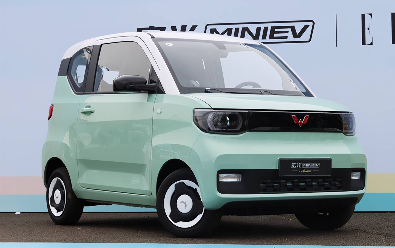 宏光MINI EV马卡龙,宏光MINI EV 贵了8800元,宏光miniev马卡龙版来了