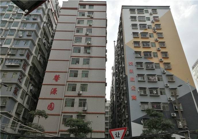 深圳城中村新型公寓房:公寓房的租金,农民房的居住条件
