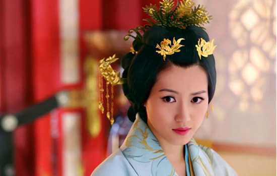 许平君,汉宣帝刘询的第一任皇后,她的经历颇为传奇.