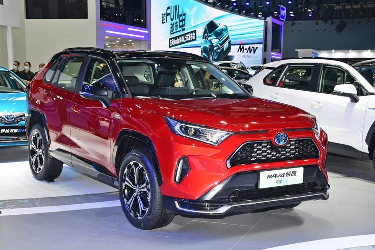 纯电续航80km丰田rav4荣放双擎e即将上市