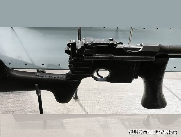 原创军事博物馆看展:中外各式卡宾枪集锦
