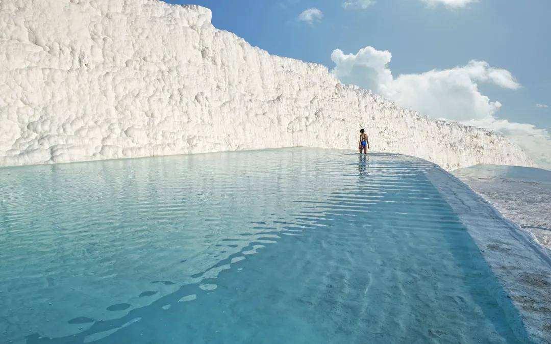 土耳其旅游——在棉花堡一览雪白仙境_温泉