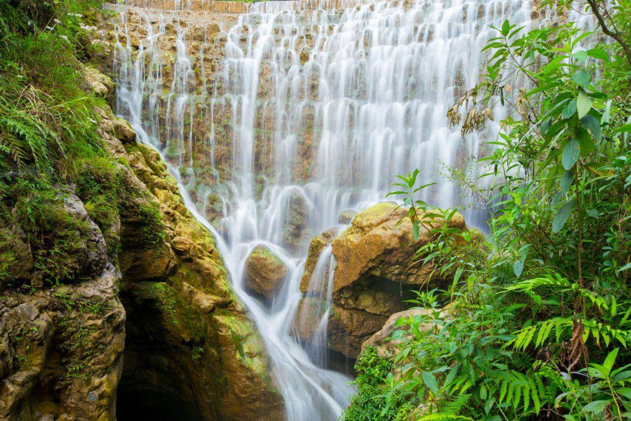 四川一处4a级景区,聚华蓥山千峰万峡之水于一流