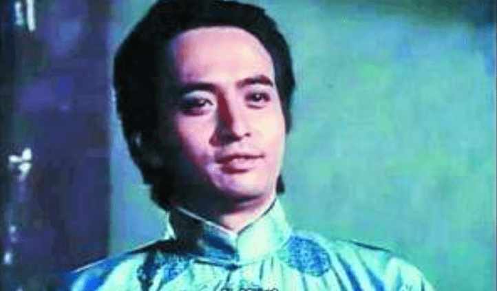 原创曾是香港当红小生,父母妻子相继离世,难敌悲痛吐血5日不幸死去