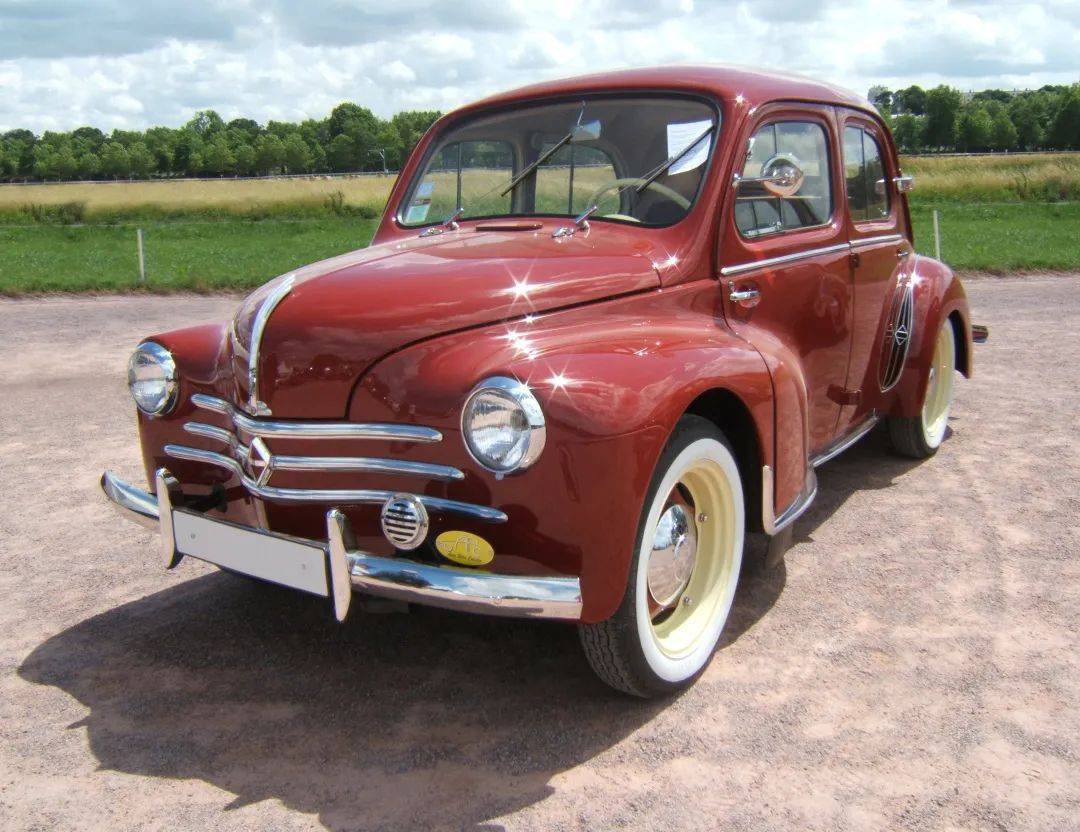 karman ghia,菲亚特500c,雷诺4cv,宝马501,甚至barkas v901/2,萨博93