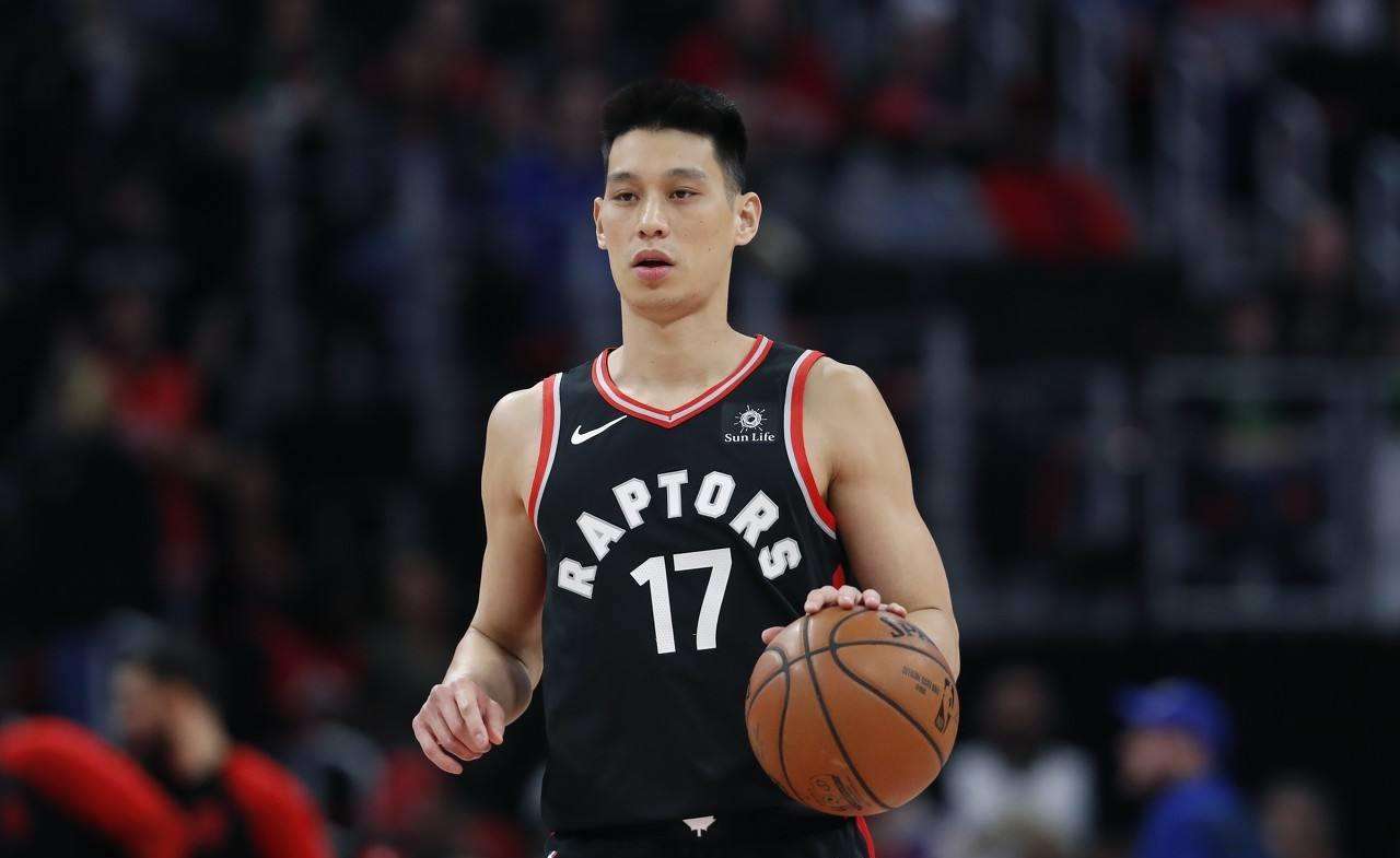 林书豪在nba打了9年球,一共到手多少钱?数一下就明白了!