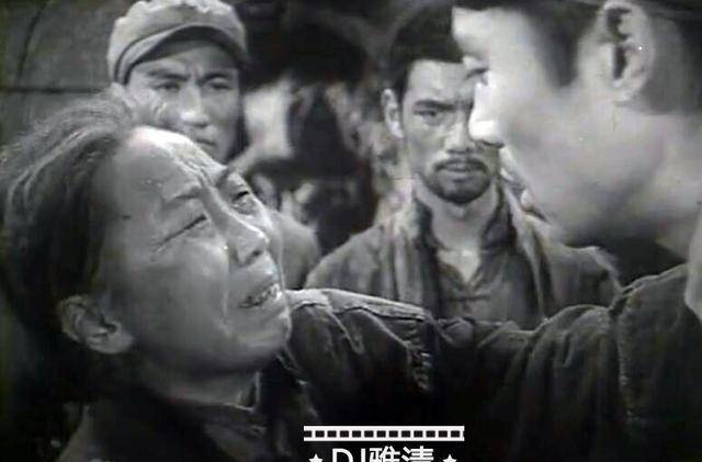 她,但你说出程晨两个字,让我想起我在《云雾山中》这部老电影的字幕中