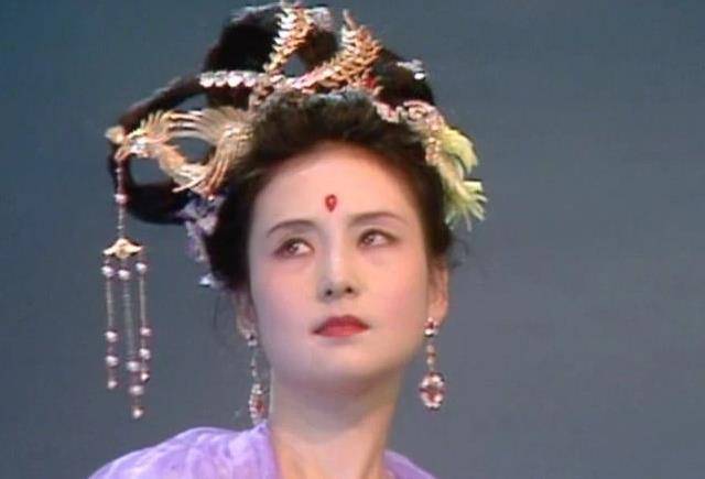 86版《西游记》嫦娥近照曝光,63岁的邱佩宁,美到认不出