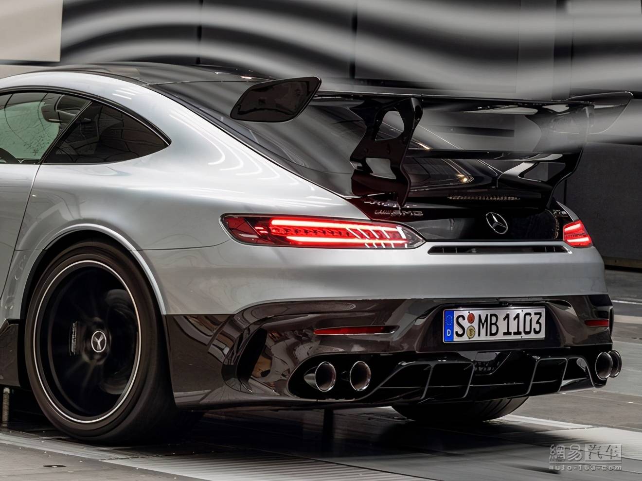 最强amg来袭 amg gt black series售价达惊人的33万欧_搜狐汽车_搜狐